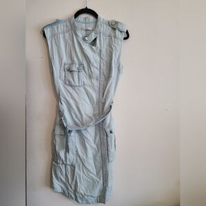 Karen Millen Light Blue Denim Shirt Dress. Size 8